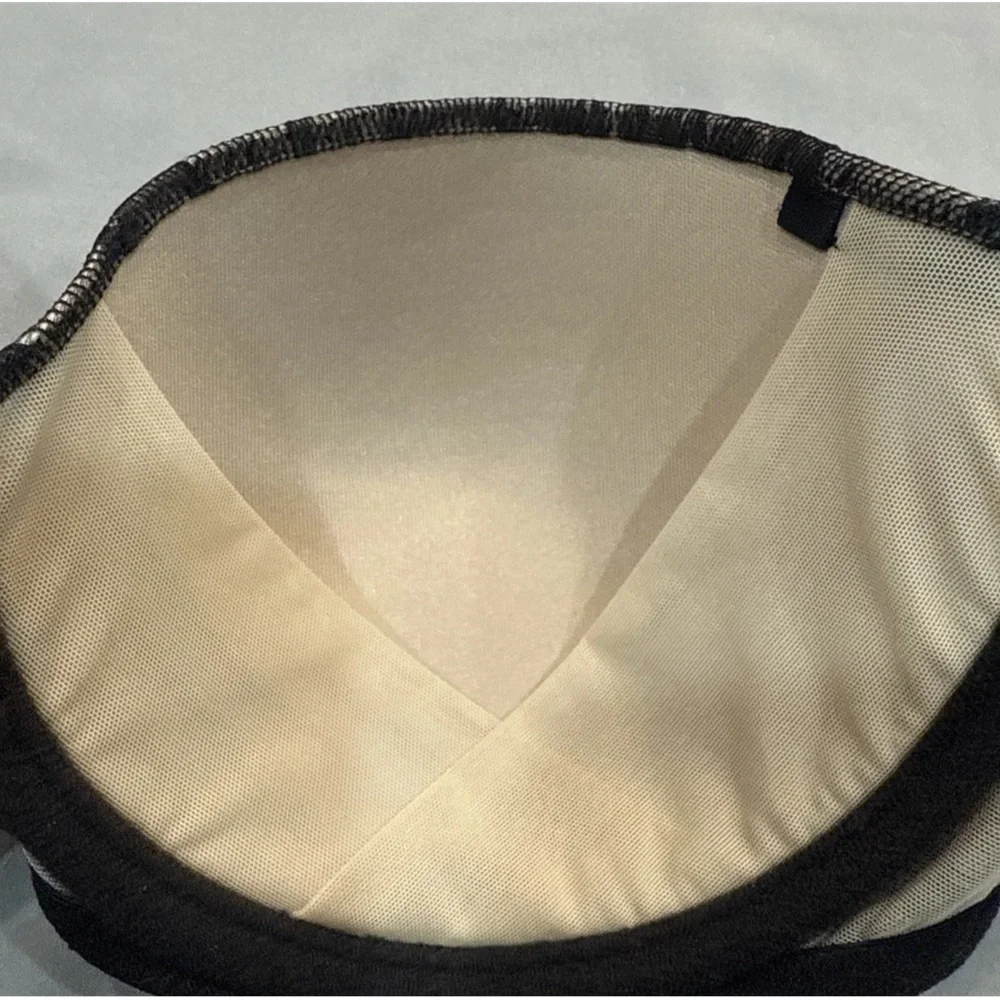 Natori Strapless Underwire Bra Size 32D Black Lace‎ Over Nude Lined Dark Florals